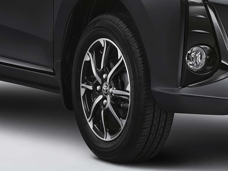 Dengan Chrome dan desain baru untuk tampilan lebih sporty dan bold.