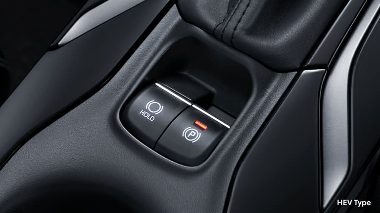 Tombol Electric Parking Brake dengan fitur Brake Hold memudahkan Anda saat berhenti di tanjakan atau kemacetan. Sistem menahan mobil tetap diam tanpa injak pedal rem terus menerus sehingga berkendara lebih praktis dan nyaman.