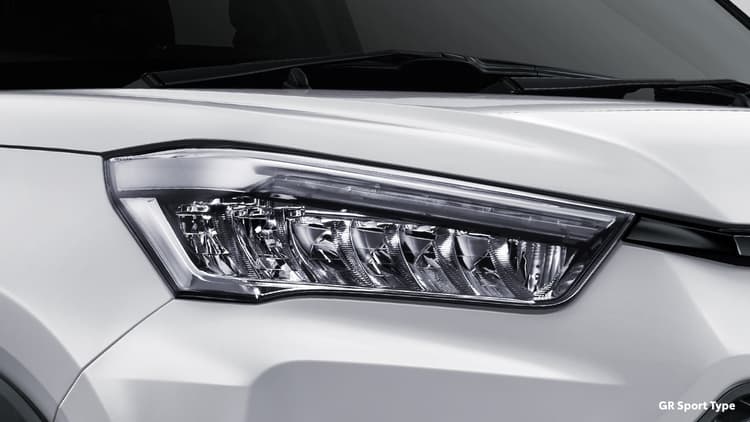 With bright LED lights, daytime running light and modern and premium turn sign to give you both maximum visibility and prestigious feeling. (All 1.0T Type)