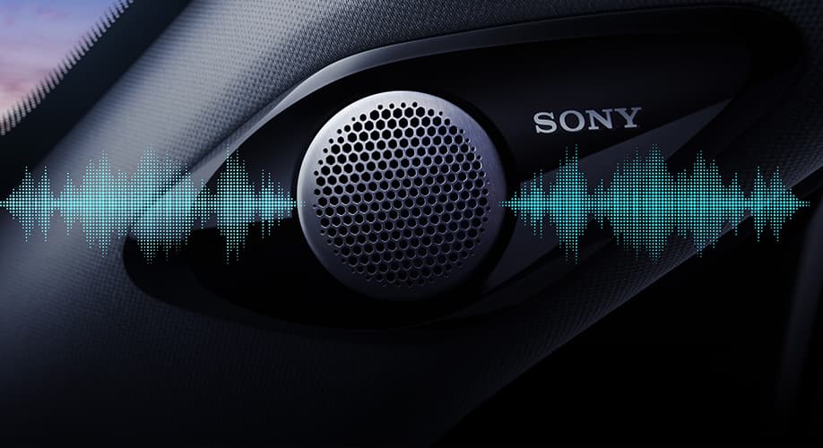 Dengan teknologi audio dari Sony, sistem ini dirancang untuk menghasilkan suara berkualitas tinggi yang jernih, kaya, dan seimbang, baik saat mendengarkan musik, podcast, atau panggilan telepon.