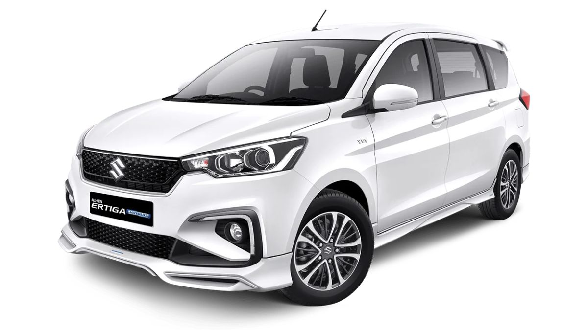 Suzuki Ertiga Smart Hybrid - mobil rp200 jutaan jakarta fair 2023