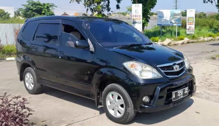 Toyota Avanza G Manual tahun 2015