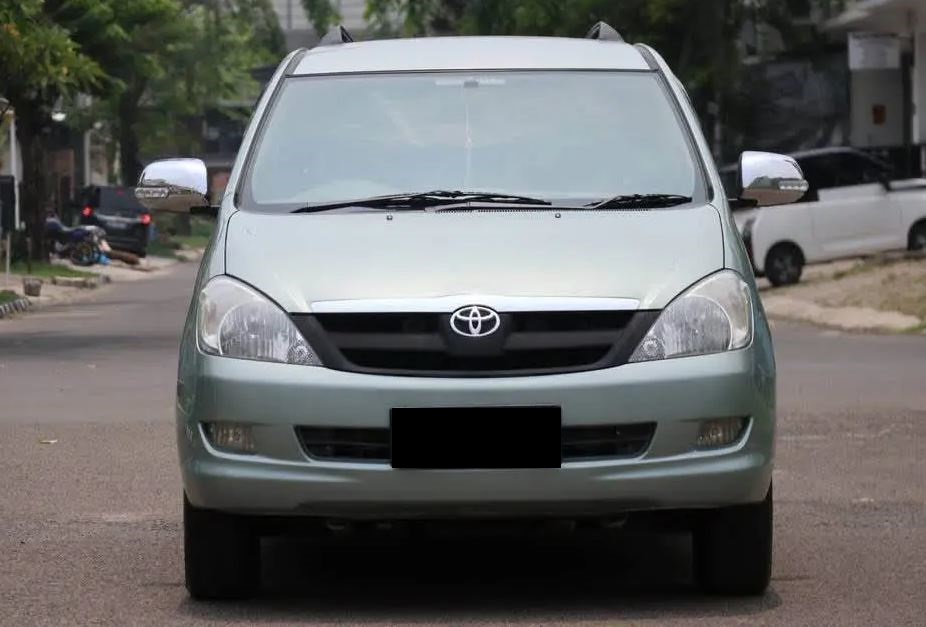 kijang innova bekas (2)