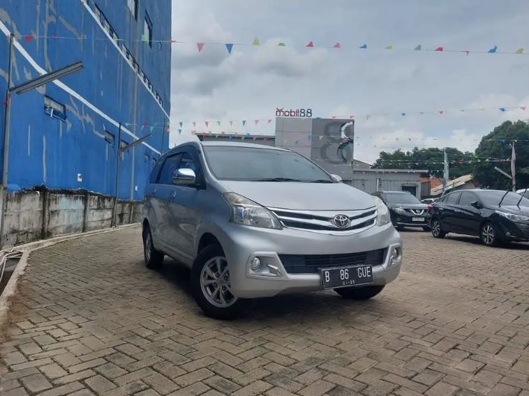 promo avanza bekas cicilan 2 jutaan (2)