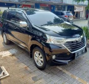 mobil bekas avanza manual
